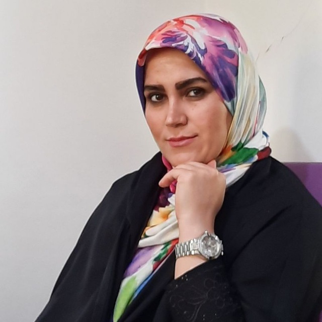 سیده لیلا حسینی